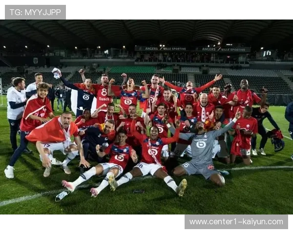 里尔客场作战能力经受考验,加时赛体能分配成胜负手 里尔客场作战能力经受考验,加时赛体能分配成胜负手